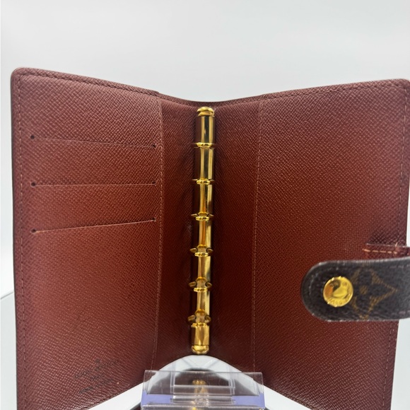 Louis Vuitton Brown Monogram agenda/passport holder-preloved - Picture 2 of 3